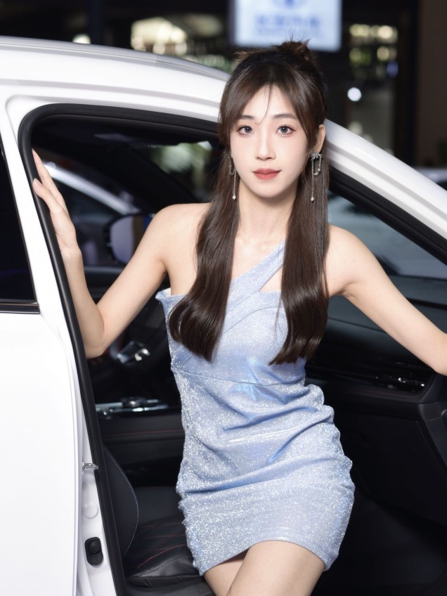 Model鹿鹿的选图汪模卡封面图