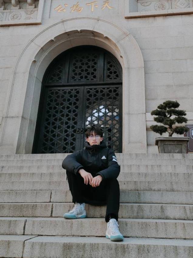 马天乐的选图汪模卡封面图